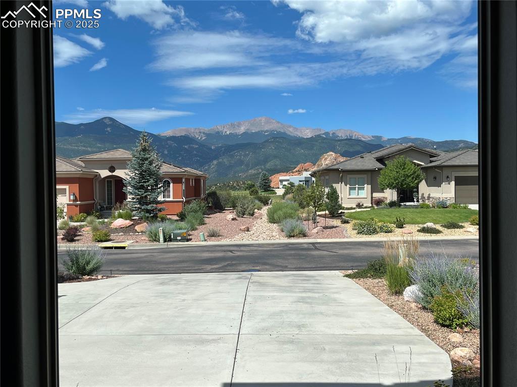 Image 16 of 50: View