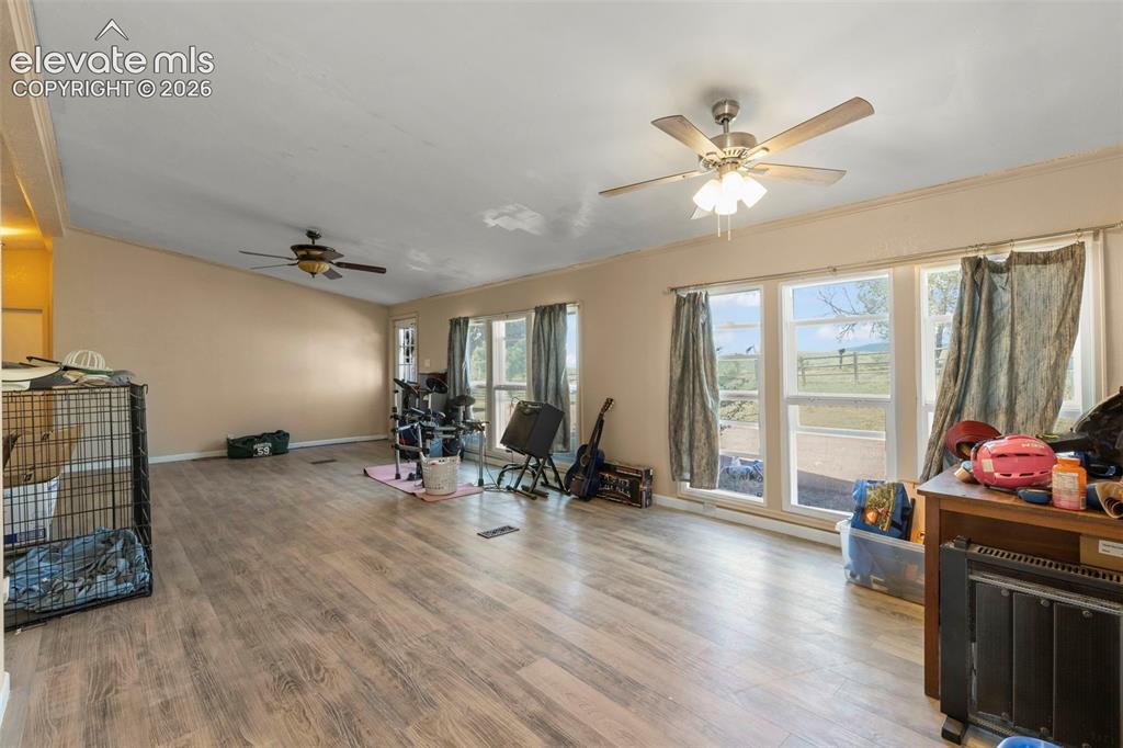 Image 12 of 15: Exercise Room