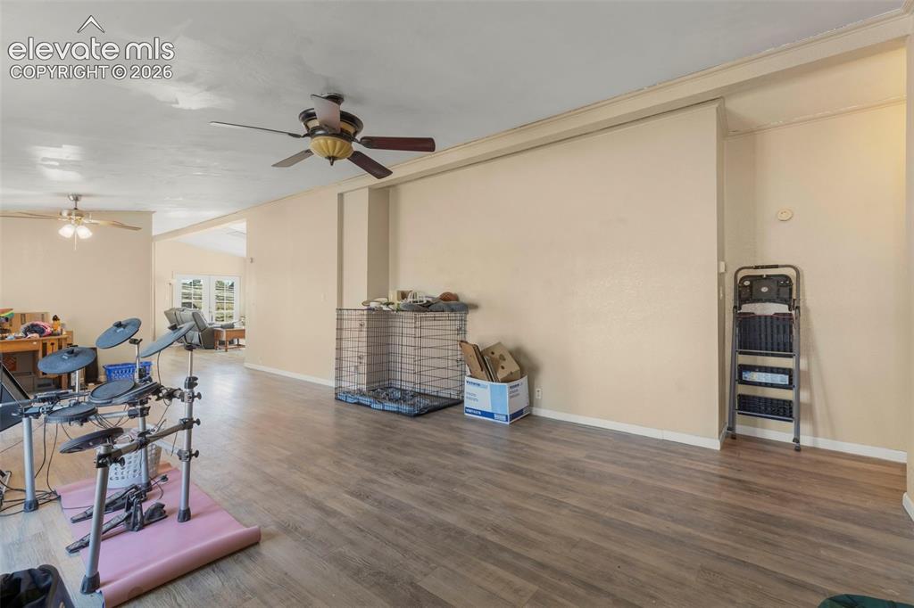 Image 13 of 15: Exercise Room