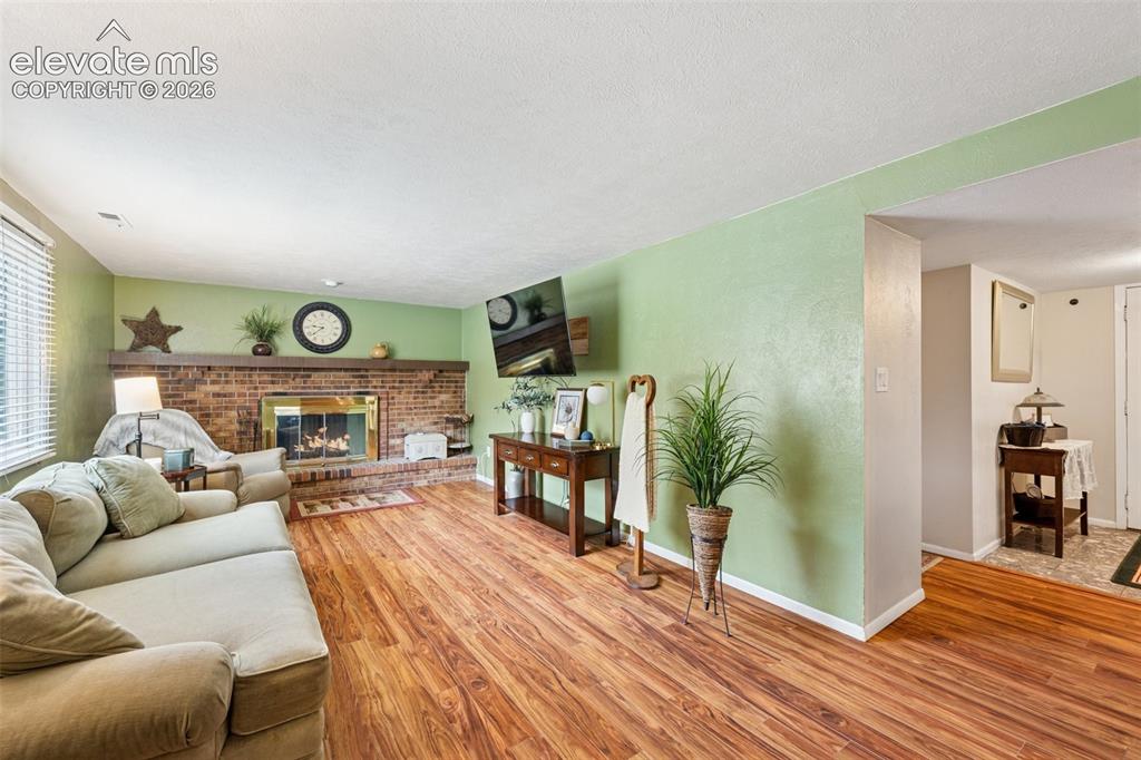 Image 2 of 30: Living Room