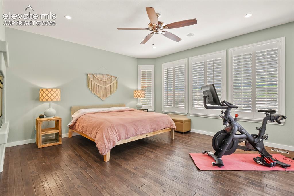 Image 17 of 50: Master Bedroom