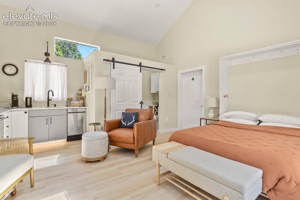 Image 40 of 50: ADU - Efficiency Studio Apartment