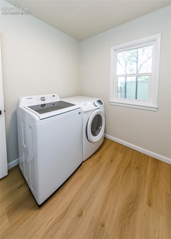 Image 19 of 28: Laundry