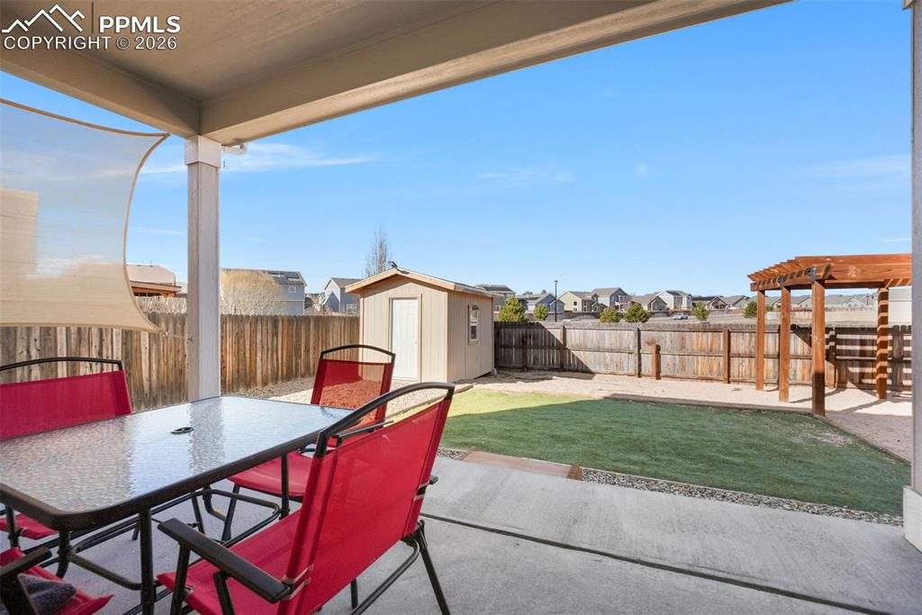 Image 37 of 44: Patio