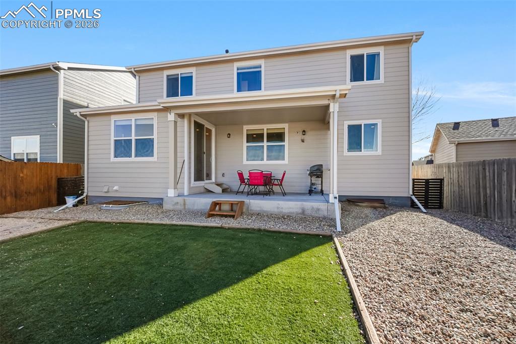 Image 41 of 44: Back of Structure