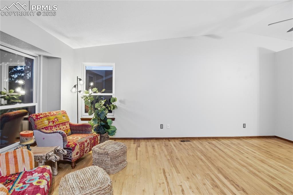 Image 5 of 41: Living Room