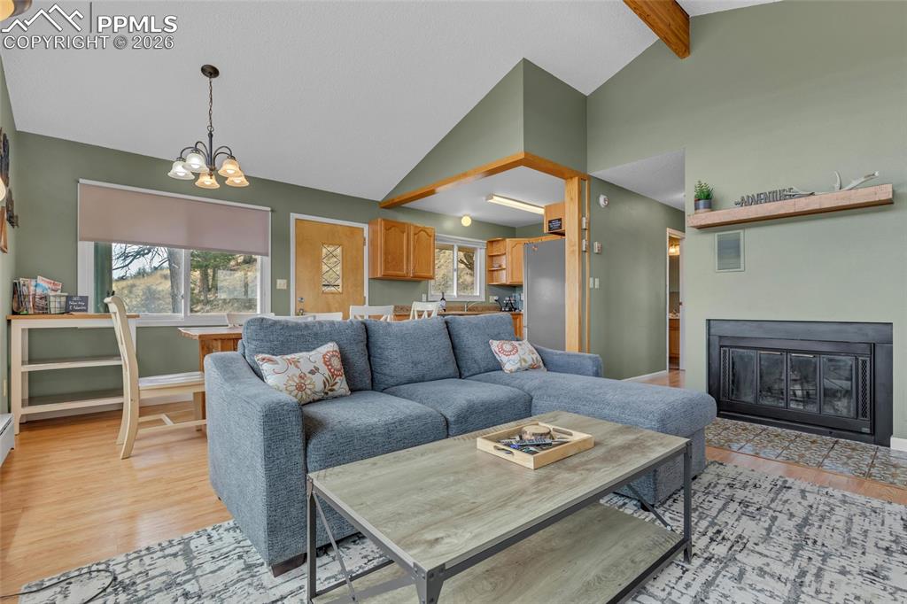 Image 7 of 22: Living Room