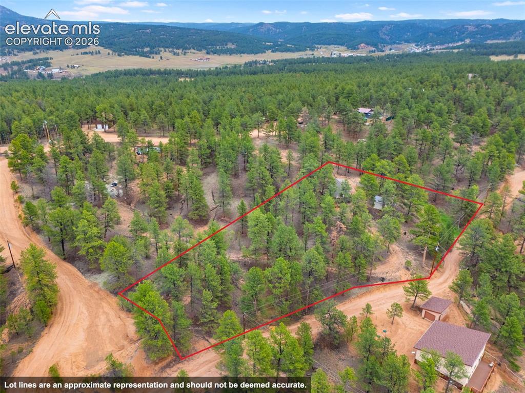Image 22 of 28: Property Lines are Approximate and not a survey