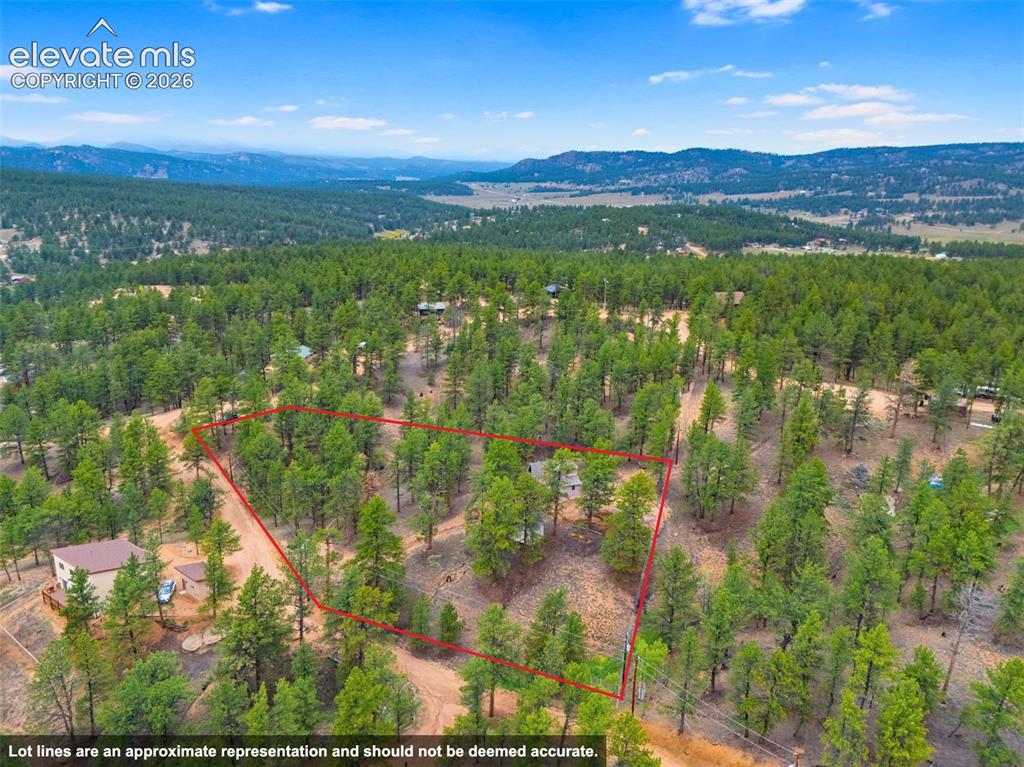 Image 26 of 28: Property Lines are Approximate and not a survey