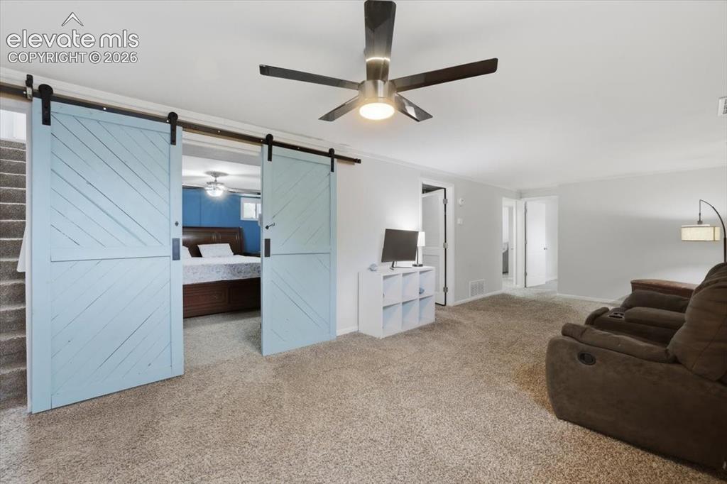 Image 20 of 38: Family Room