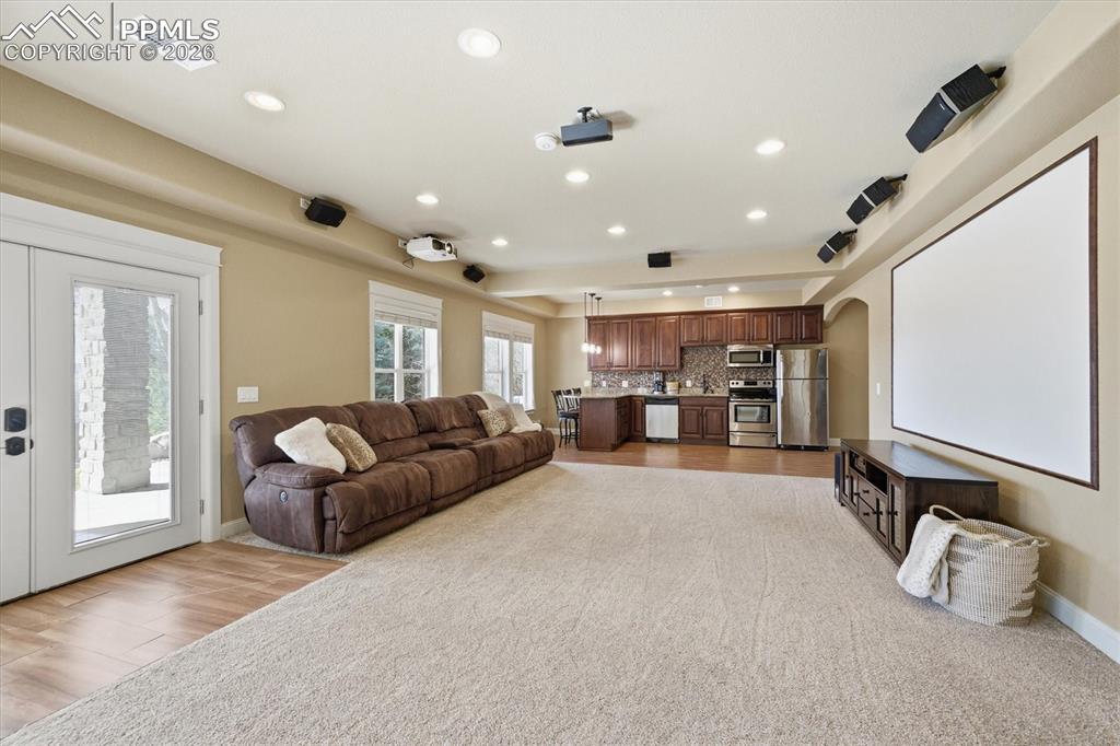 Image 32 of 49: Living Room