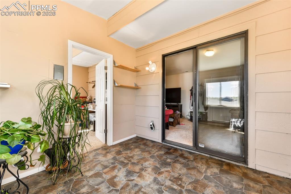 Image 26 of 50: Family Room