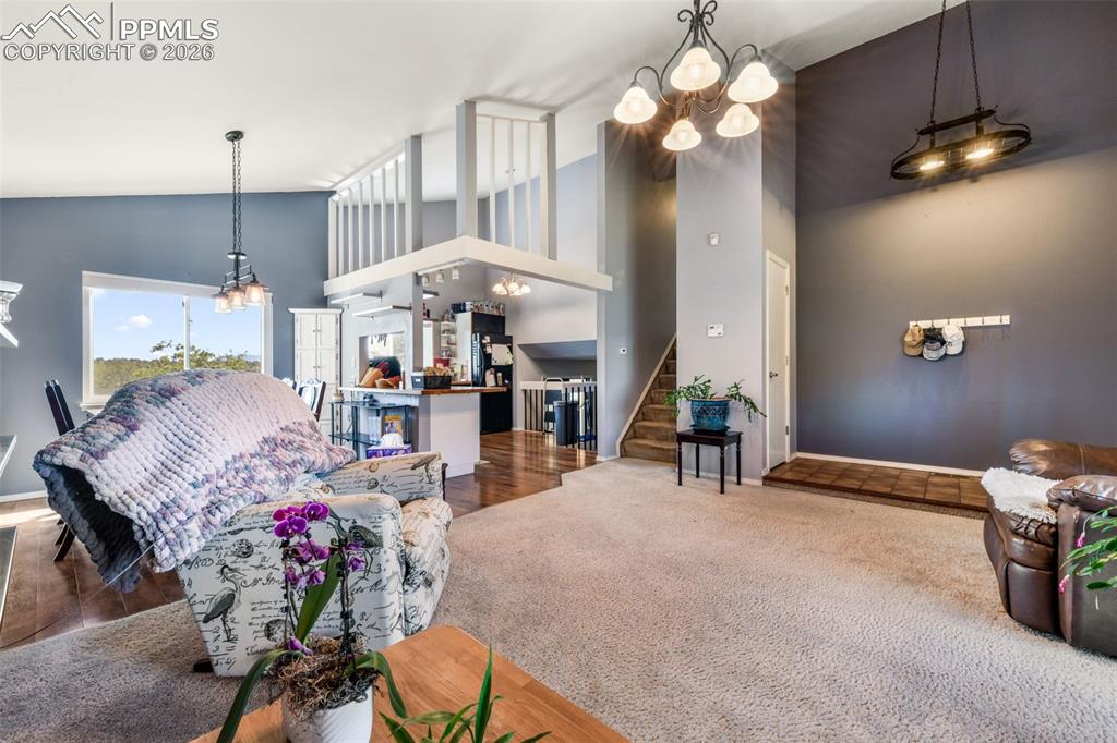 Image 5 of 50: Floor Plan