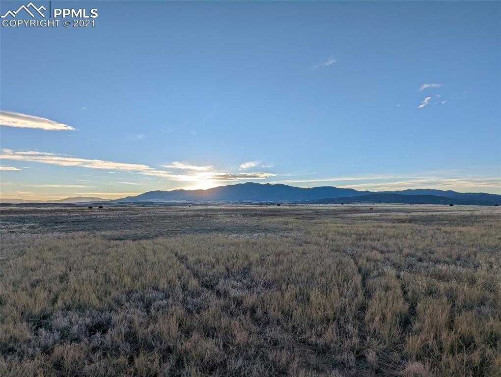 Listing 7947433, Image 1 of 3