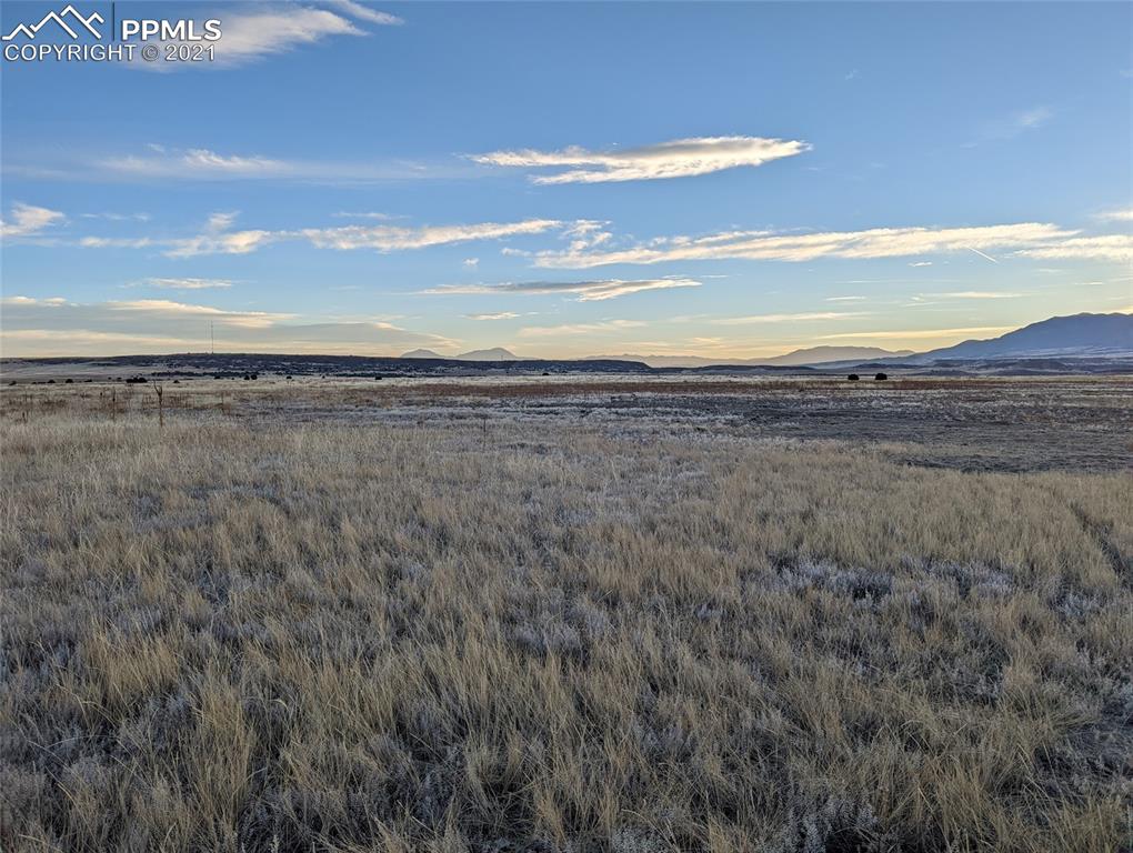 Listing 7947433, Image 2 of 3