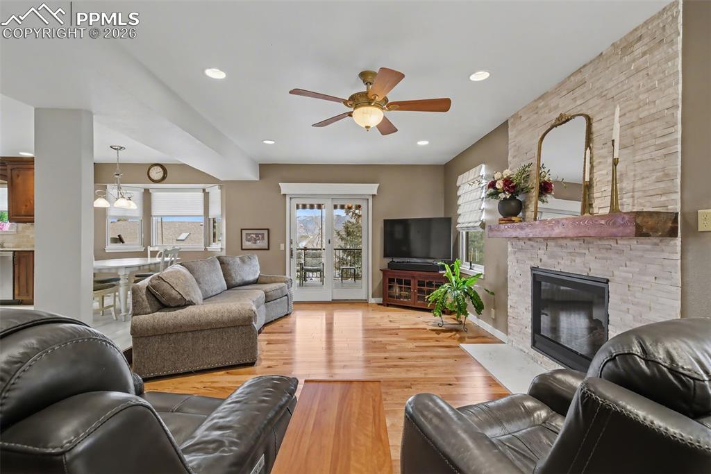 Image 11 of 49: No Description Available