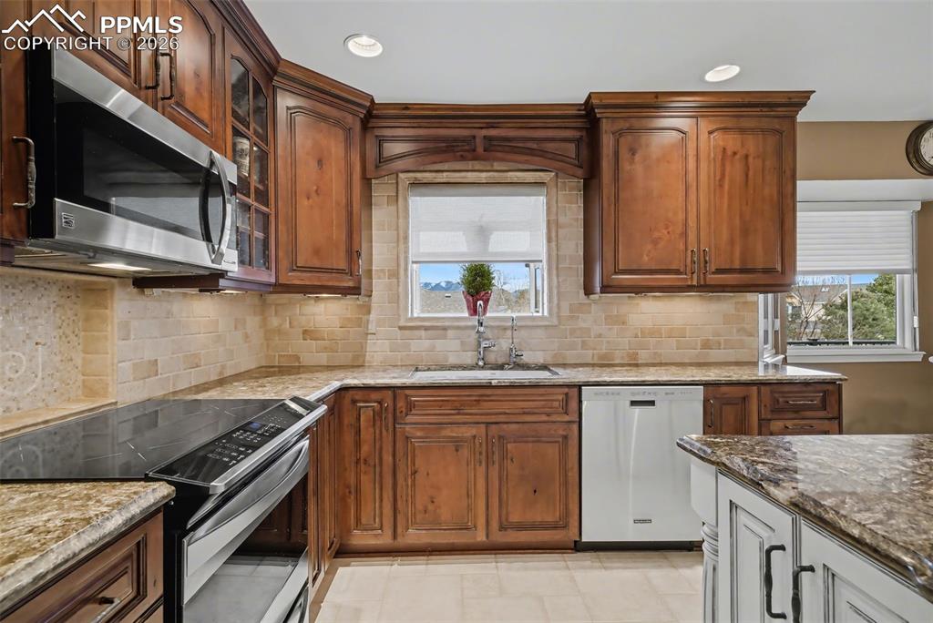 Image 17 of 49: No Description Available