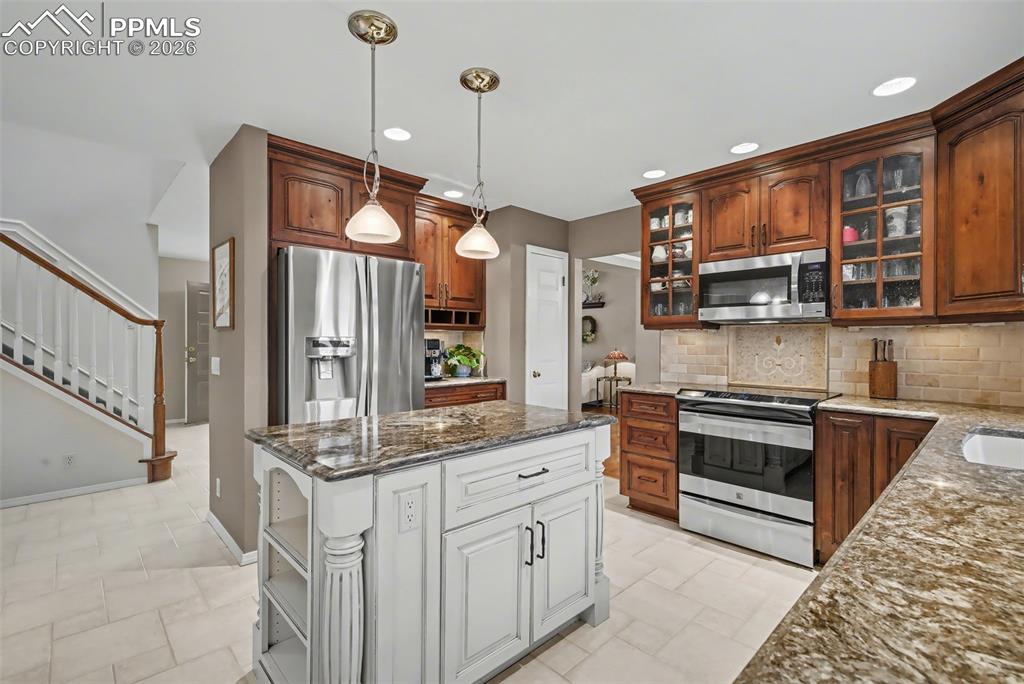 Image 21 of 49: No Description Available