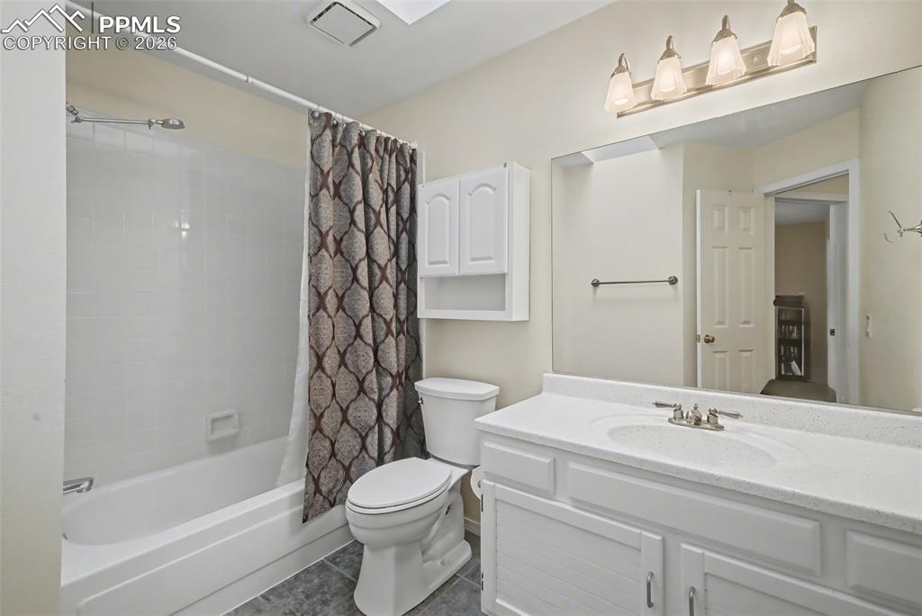 Image 34 of 49: No Description Available