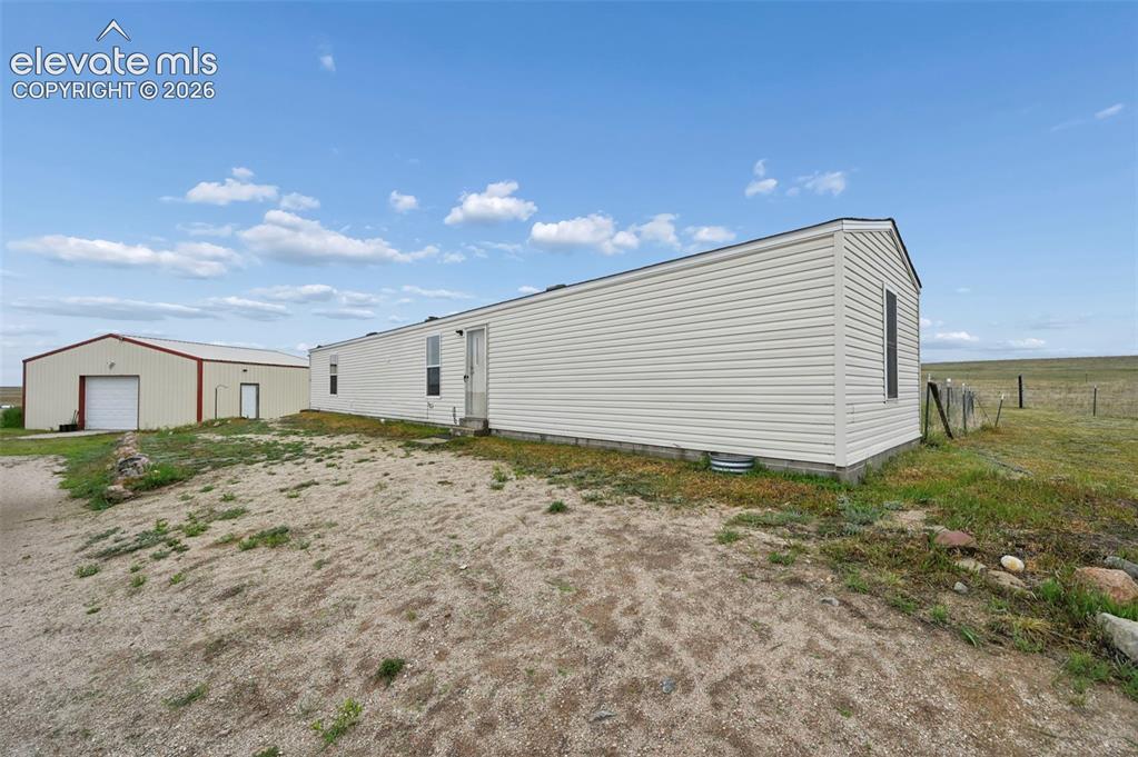 Image 1 of 32: Front of Structure