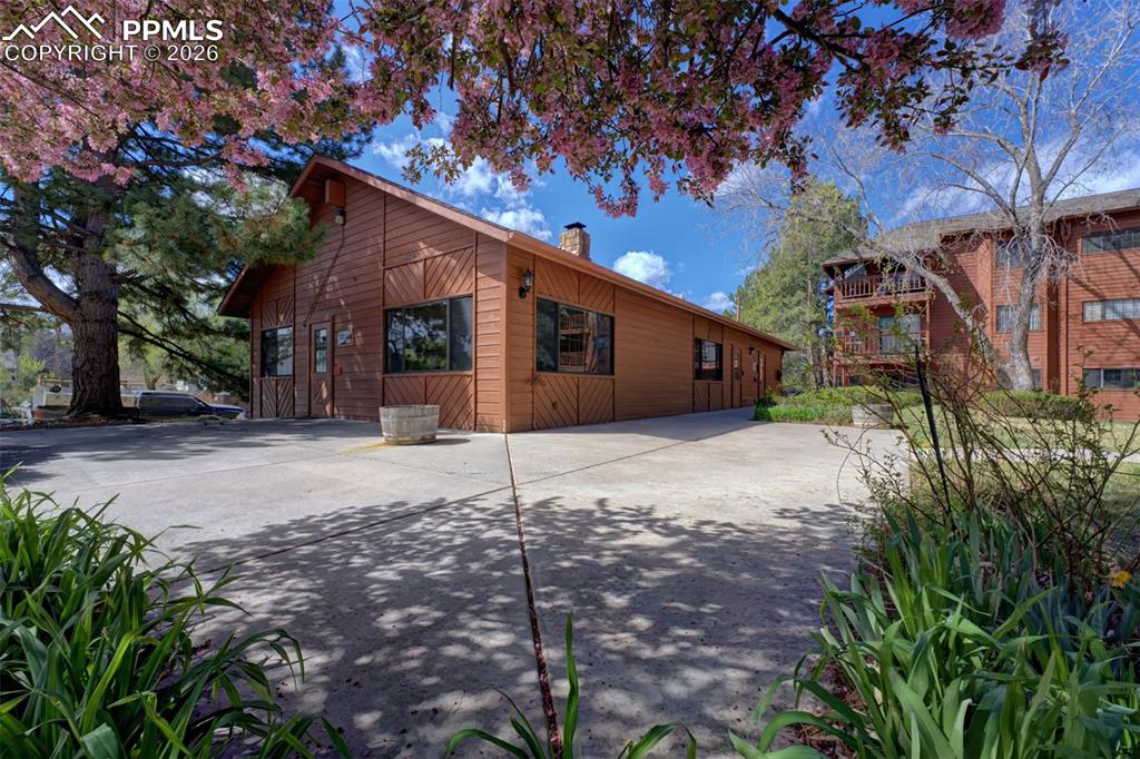 Image 25 of 36: Community Clubhouse