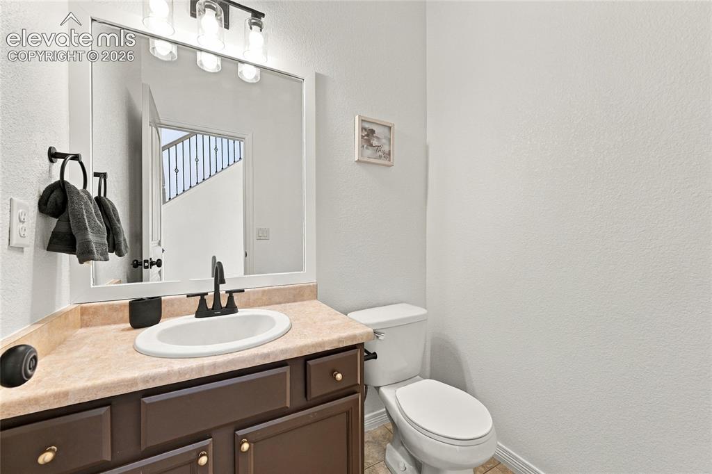 Image 20 of 40: Bathroom