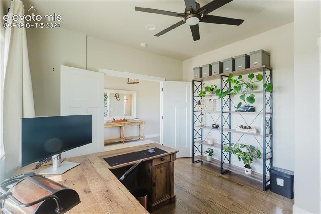 Image 6 of 50: Or a 5th bedroom