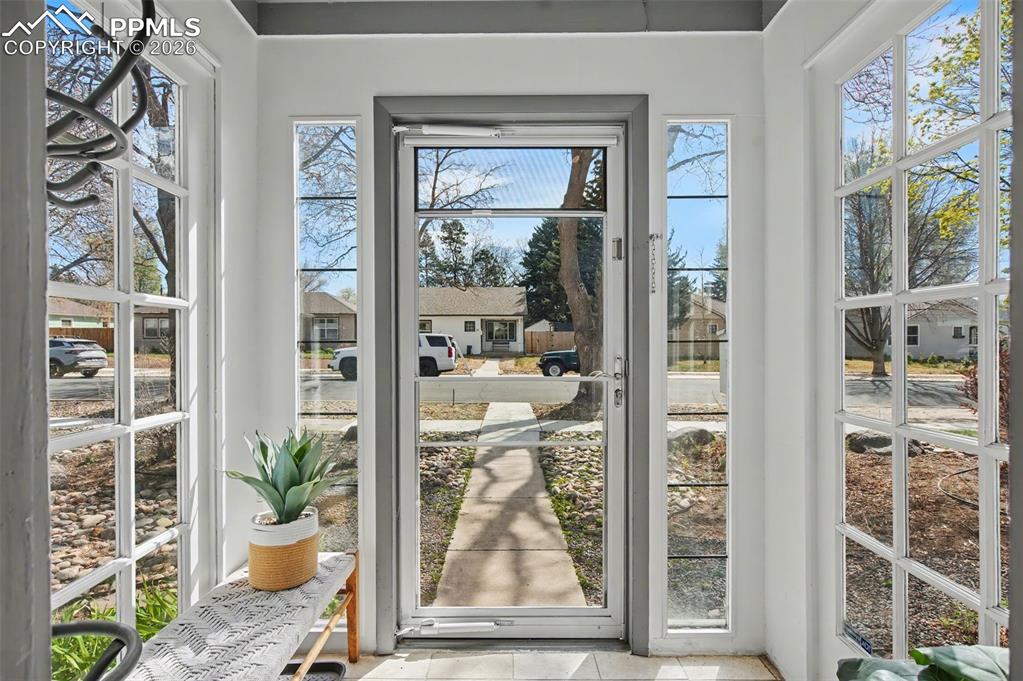 Image 3 of 28: Entryway with healthy amount of natural light