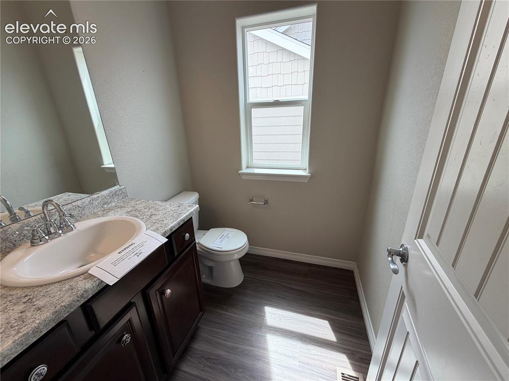 Image 12 of 38: Bathroom