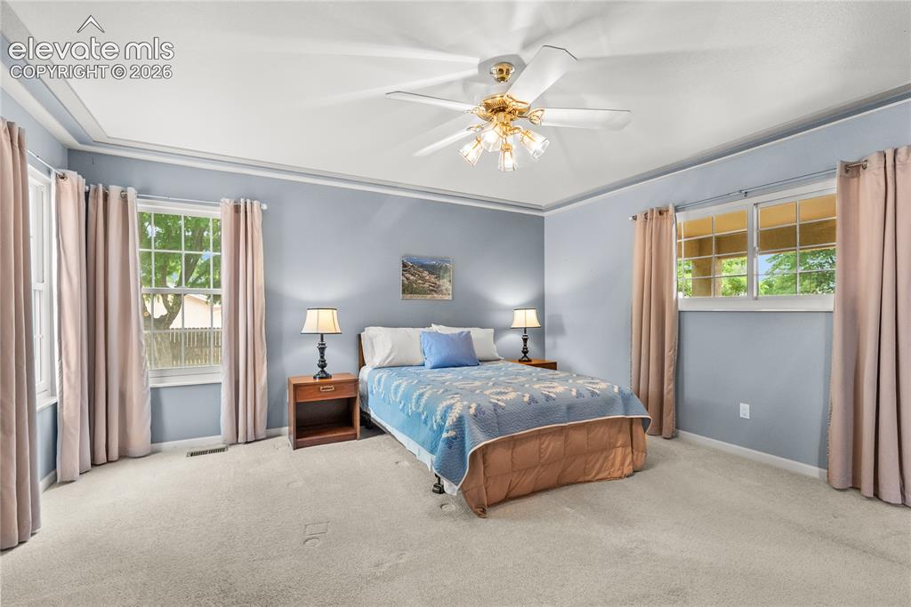 Image 19 of 42: Bedroom