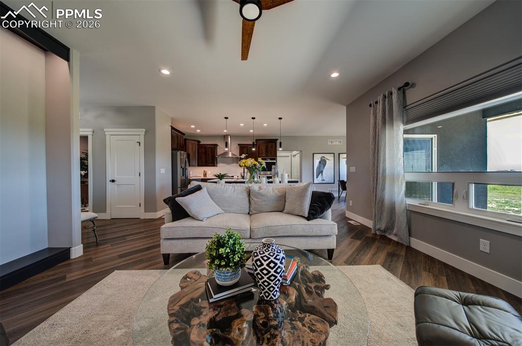 Image 20 of 40: No Description Available