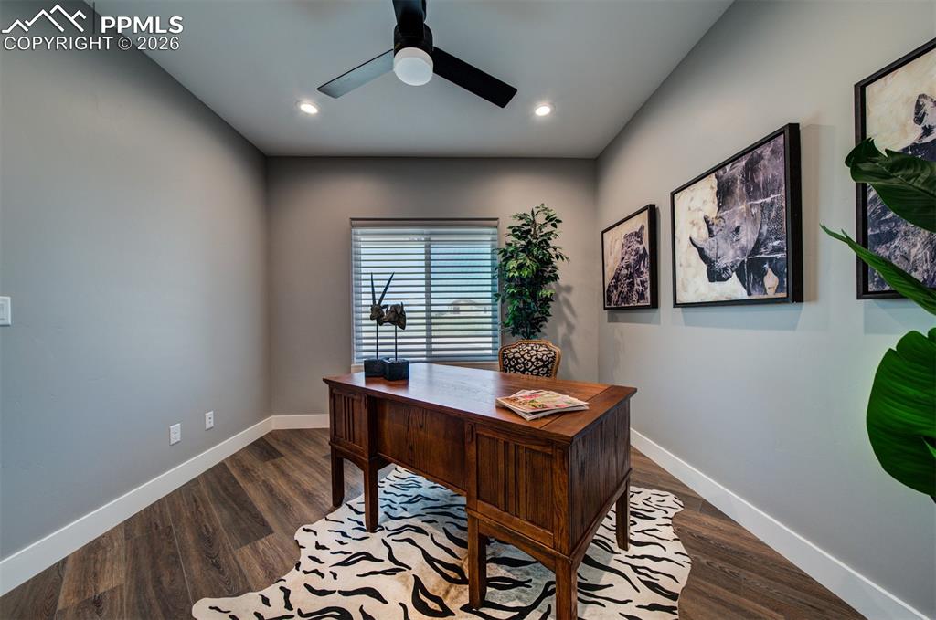 Image 32 of 40: No Description Available