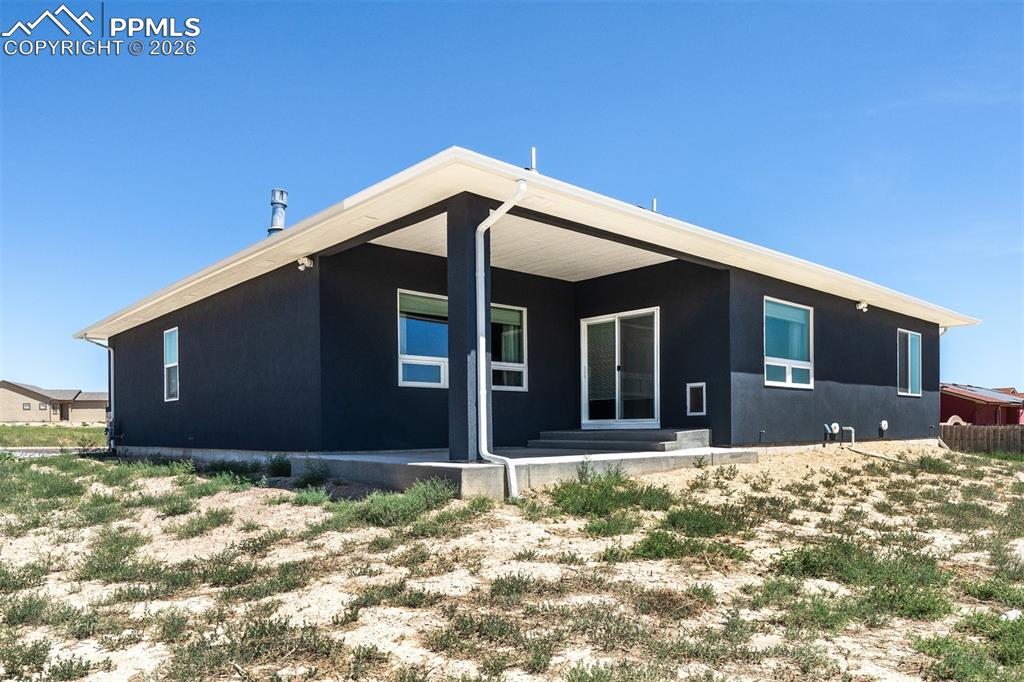 Image 37 of 40: No Description Available