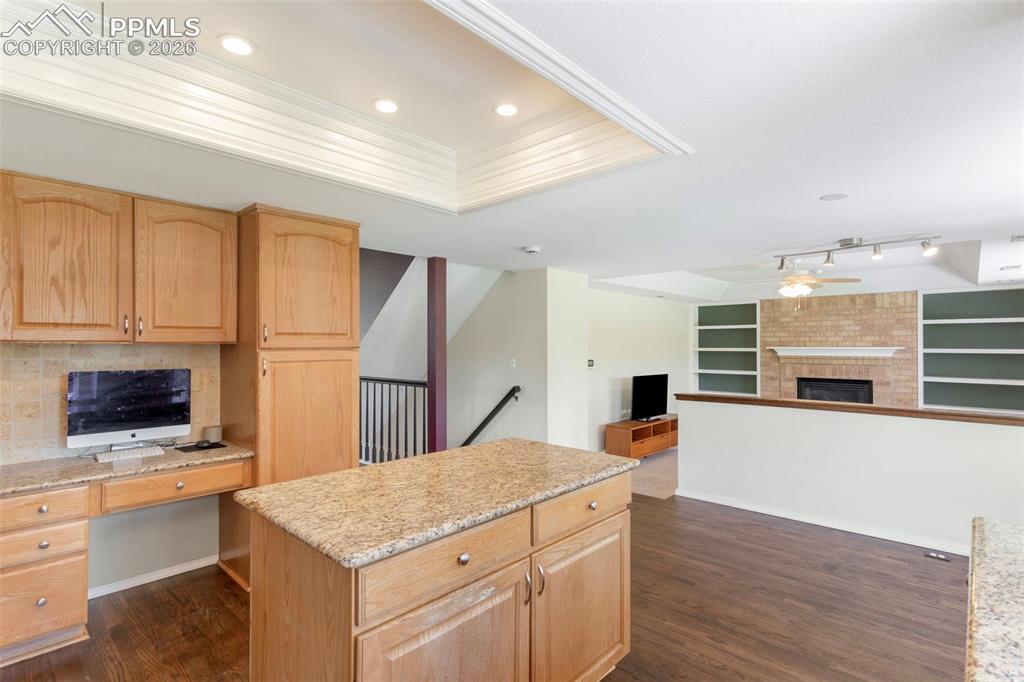 Image 12 of 42: Kitchen