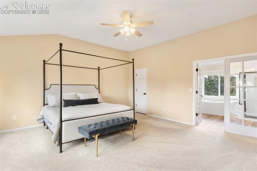 Image 19 of 42: Bedroom
