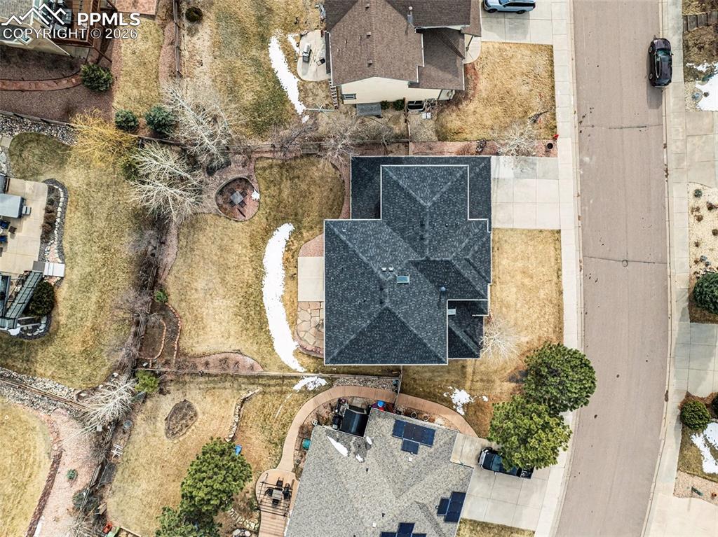 Image 48 of 48: Living Room