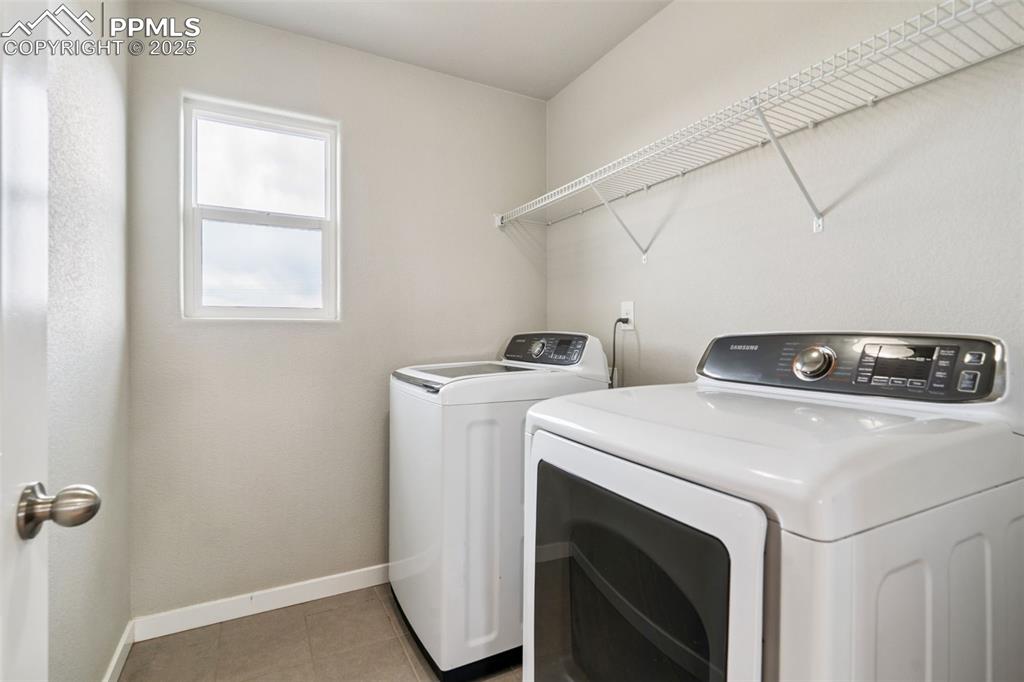 Image 13 of 38: Laundry
