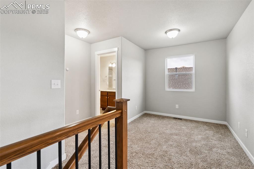 Image 14 of 38: Loft