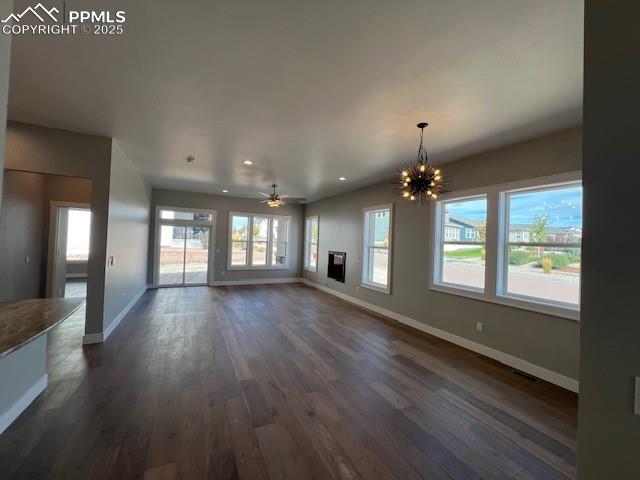 Image 11 of 49: Living Room