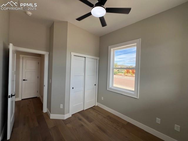 Image 9 of 49: Bedroom