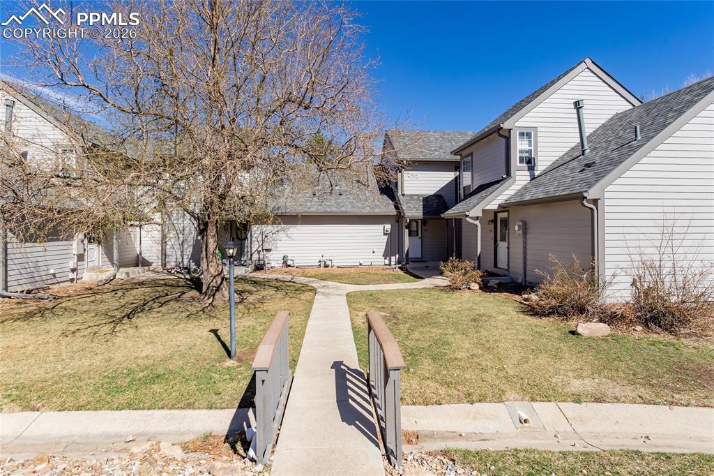 Image 3 of 50: Front of Structure