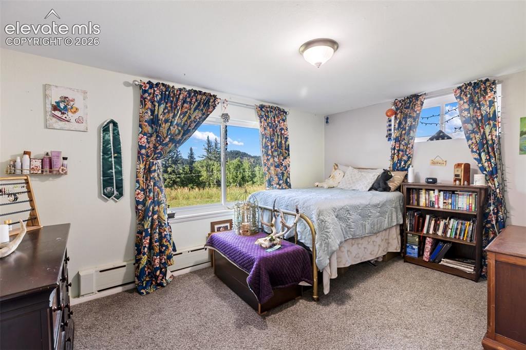 Image 44 of 48: Bedroom
