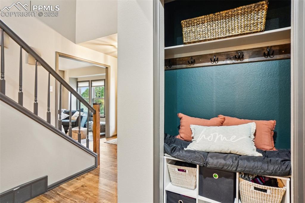 Image 16 of 49: Mud Room