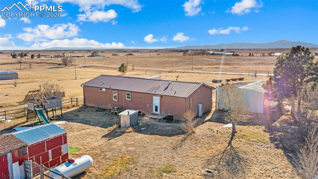 Image 37 of 42: No Description Available