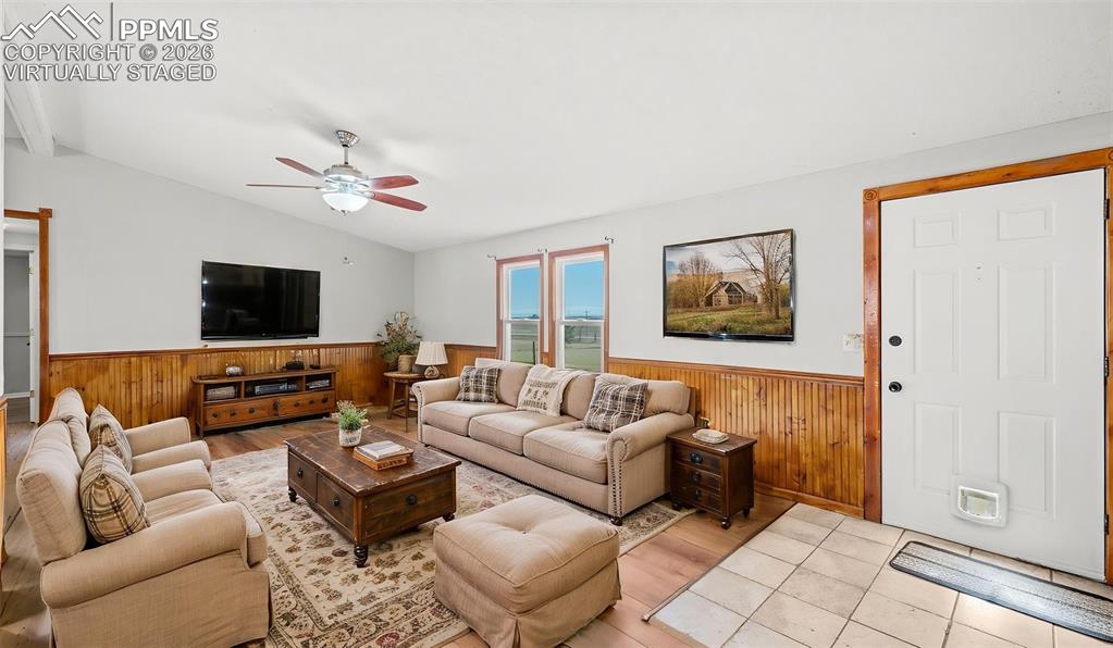 Image 4 of 42: Virtually Staged