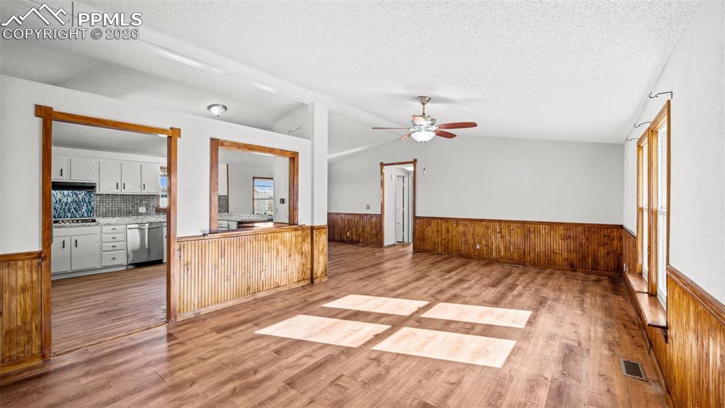 Image 5 of 42: Living Room