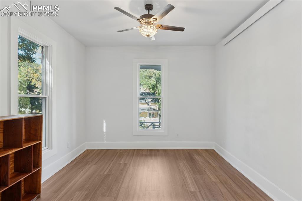 Image 13 of 49: Main-level flat 2nd bedroom
