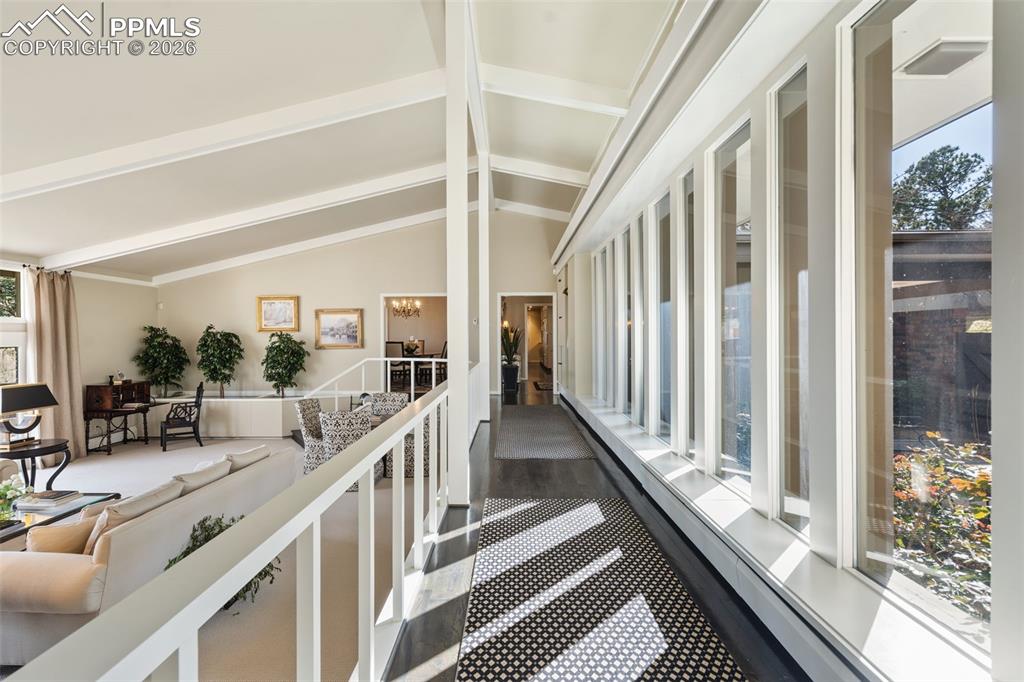 Image 13 of 50: Family Room