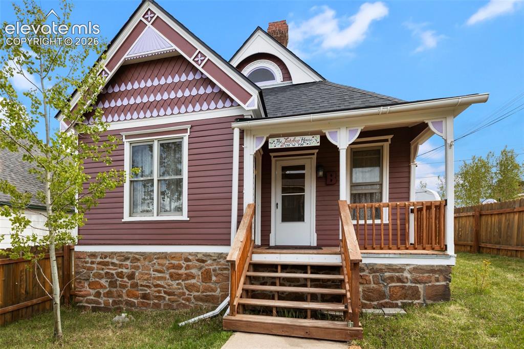 Image 1 of 27: Front of Structure