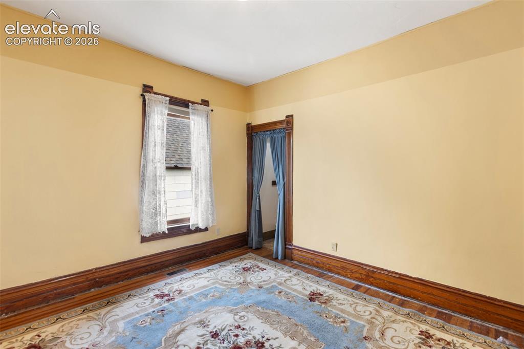 Image 17 of 27: Master Bedroom
